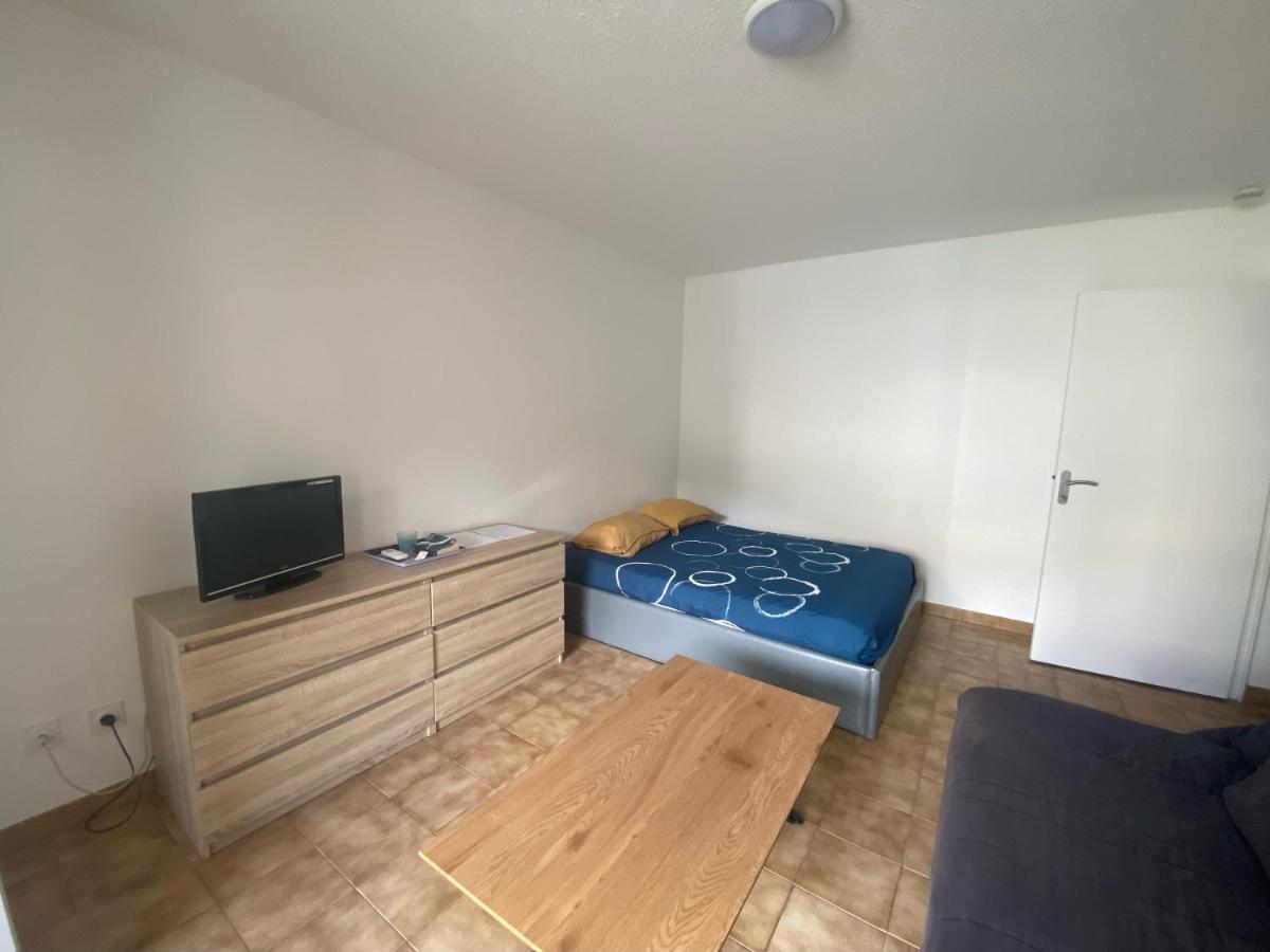Superbe Studio, Avec Parking Sur Place Gratuit Bastia  Ngoại thất bức ảnh