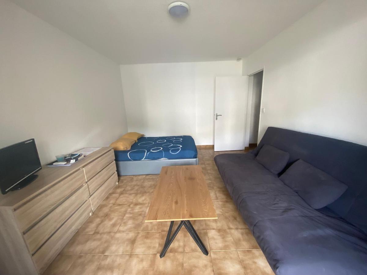Superbe Studio, Avec Parking Sur Place Gratuit Bastia  Ngoại thất bức ảnh